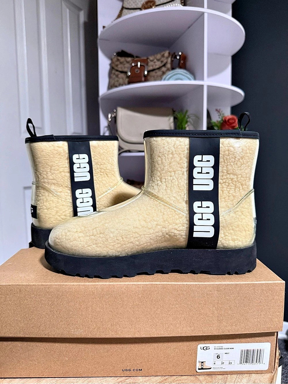 UGG Classic Mini Platform Mini Platform Boots Yellow US 6 Like New